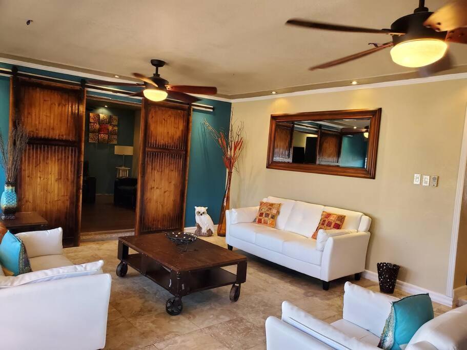 Spacious West El Paso 19 Min From Airport, Fort Bliss Military Base Zewnętrze zdjęcie