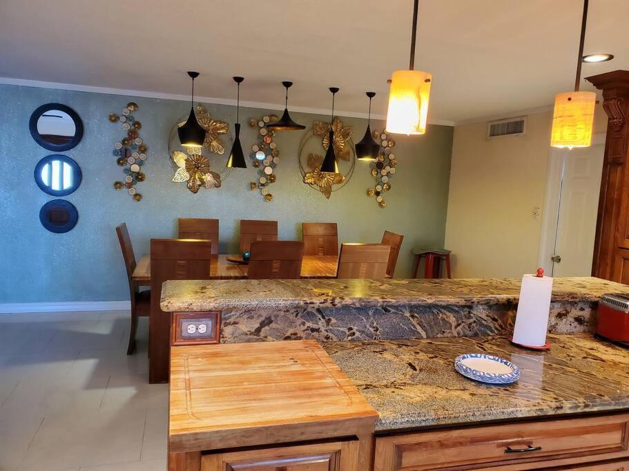 Spacious West El Paso 19 Min From Airport, Fort Bliss Military Base Zewnętrze zdjęcie